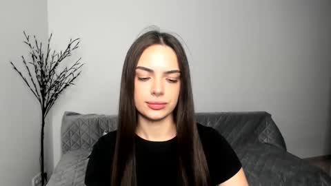 Eva online show from 26, 4, 2026