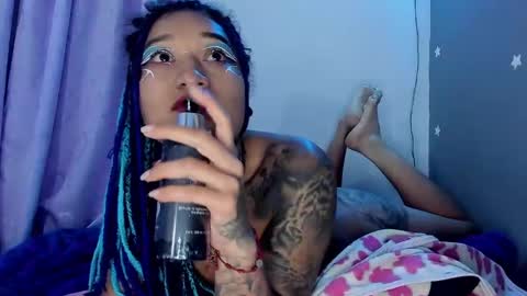 Snapshot of eva_sanderslee chatting on 17, 12, 2024 Eva online show from 17, 12, 2024