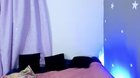 Snapshot of eva_sanderslee chatting on 19, 12, 2024 Eva online show from 19, 12, 2024