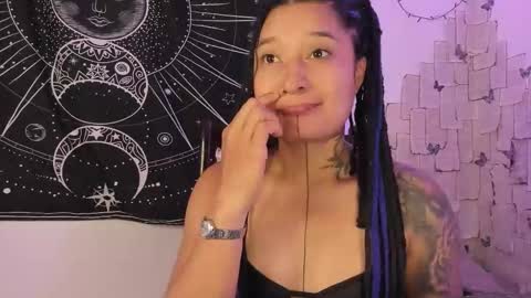 Snapshot of eva_sanderslee chatting on 11, 9, 2025 Eva online show from 11, 9, 2025