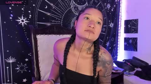 Snapshot of eva_sanderslee chatting on 9, 10, 2025 Eva online show from 9, 10, 2025