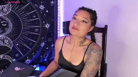 Snapshot of eva_sanderslee chatting on 19, 10, 2025 Eva online show from 19, 10, 2025