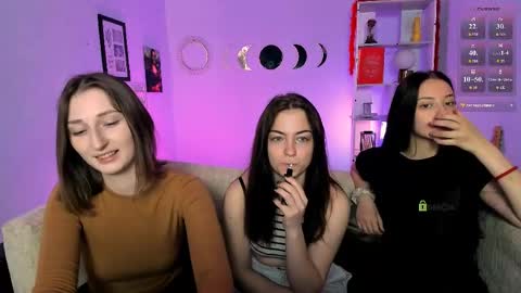 Snapshot of eva_smiith_ chatting on 1, 5, 2026 Eva online show from 1, 5, 2026