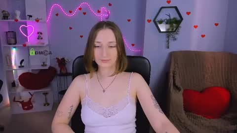 Snapshot of eva_smiith_ chatting on 5, 6, 2026 Eva online show from 5, 6, 2026