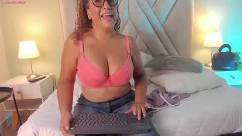 Snapshot of evaa_mills chatting on 14, 7, 2026 Eva online show from 14, 7, 2026