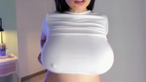 julieth online show from 8, 3, 2025