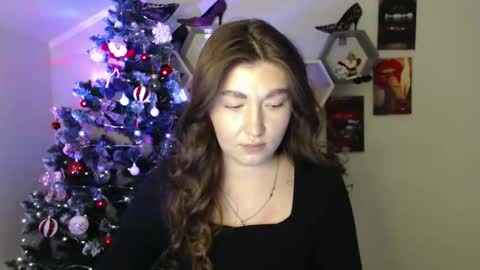 Snapshot of evachaturbatte chatting on 17, 12, 2025 Evachaturbatte online show from 17, 12, 2025