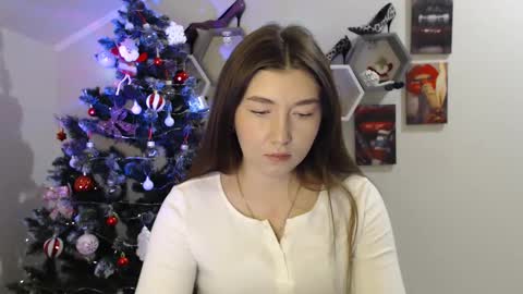 Snapshot of evachaturbatte chatting on 18, 12, 2025 Evachaturbatte online show from 18, 12, 2025