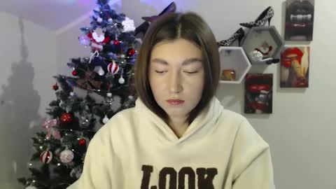 Snapshot of evachaturbatte chatting on 23, 12, 2025 Evachaturbatte online show from 23, 12, 2025