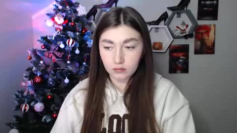 Snapshot of evachaturbatte chatting on 6, 1, 2026 Evachaturbatte online show from 6, 1, 2026