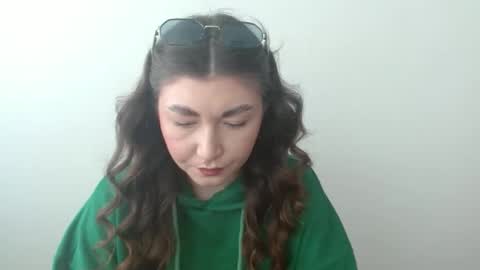 Snapshot of evachaturbatte chatting on 5, 3, 2026 Evachaturbatte online show from 5, 3, 2026