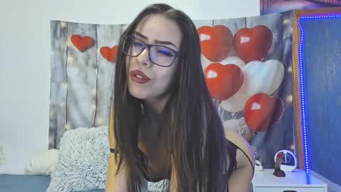 EvaGabe online show from 1, 10, 2025