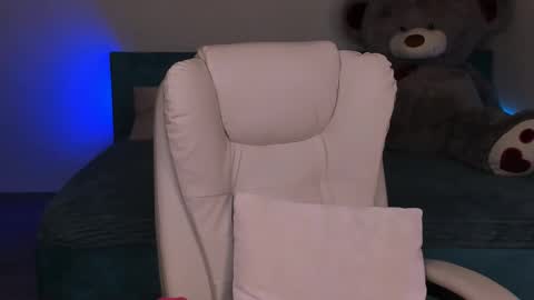 Eva online show from 12, 12, 2024