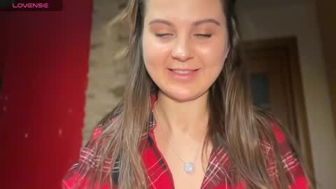 Snapshot of evahazardd chatting on 15, 2, 2025 EvaHazard online show from 15, 2, 2025