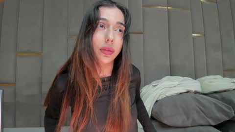 EVA online show from 22, 12, 2025