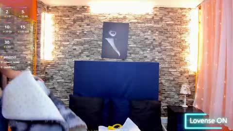 Snapshot of evaloviaa_ chatting on 9, 2, 2025 Eva online show from 9, 2, 2025