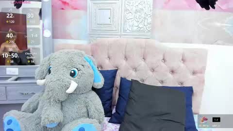 Snapshot of evaloviaa_ chatting on 6, 3, 2025 Eva online show from 6, 3, 2025