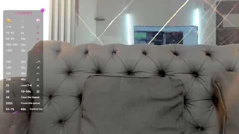 Snapshot of evaloviaa_ chatting on 10, 9, 2025 Eva online show from 10, 9, 2025