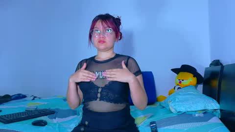 Snapshot of evaluna_02 chatting on 19, 5, 2026 evaluna_02 online show from 19, 5, 2026