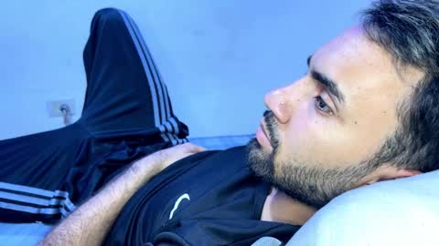 evan57036 online show from 25, 1, 2025