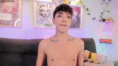 Evan voss  help me get 200 likesindependent model online show from 23, 4, 2026