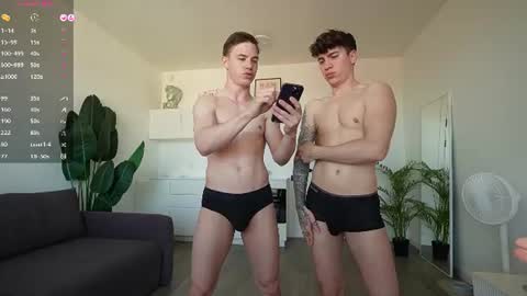 Snapshot of evan_white_ chatting on 20, 6, 2026 evan_white_ online show from 20, 6, 2026