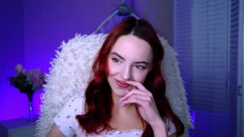 Eva  online show from 6, 10, 2025