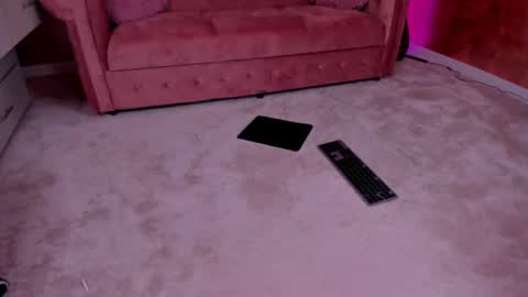 Snapshot of evanew_ chatting on 11, 3, 2025 Eva online show from 11, 3, 2025