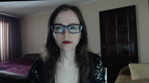 YourMistress online show from 27, 4, 2026