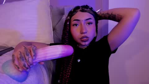 Eva online show from 14, 1, 2025