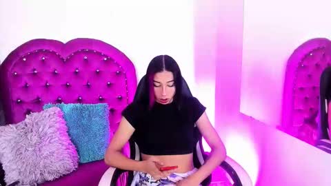 evanllelyne online show from 12, 3, 2026