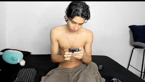 Snapshot of evans_collins24 chatting on 9, 1, 2026 Evans collins24 online show from 9, 1, 2026