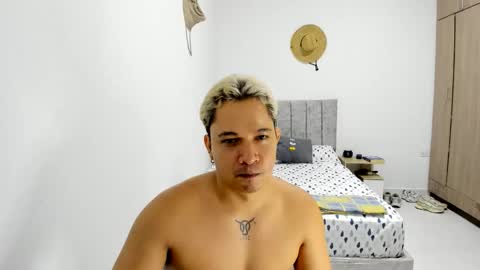 Snapshot of evans_king chatting on 8, 6, 2026 Evan online show from 8, 6, 2026