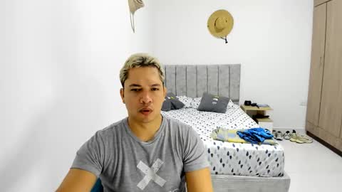 Snapshot of evans_king chatting on 9, 6, 2026 Evan online show from 9, 6, 2026