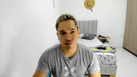 Snapshot of evans_king chatting on 11, 6, 2026 Evan online show from 11, 6, 2026