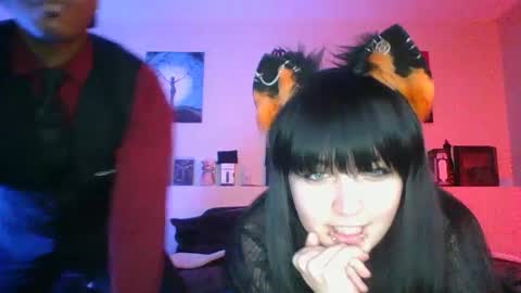 evanschris2048 online show from 24, 2, 2025