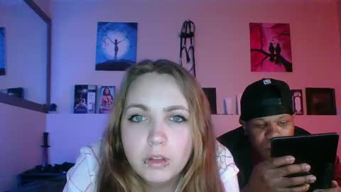 evanschris2048 online show from 24, 2, 2025