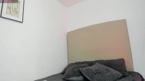 Eva Olimpo online show from 19, 9, 2025