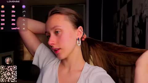 Snapshot of evas_soul chatting on 1, 11, 2025 Eva online show from 1, 11, 2025