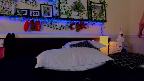 Eva online show from 9, 12, 2024