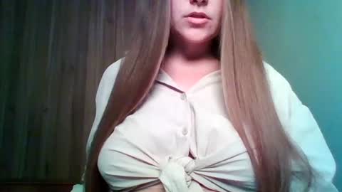 evasapples2026 online show from 25, 6, 2026