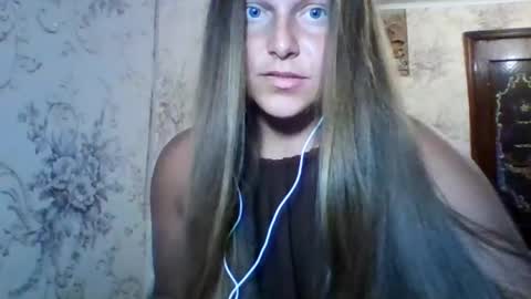 evasapples2026 online show from 18, 7, 2026