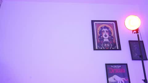 EVA SAVAGEIm recovering from surgery. Ill see you in a couple of weeks. online show from 13, 3, 2026