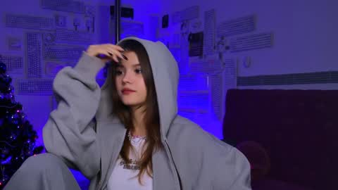 Snapshot of evathopson chatting on 9, 1, 2025 Eva next stream - - 1600 UTC2000 online show from 9, 1, 2025