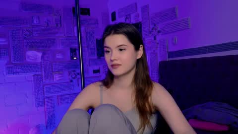 Snapshot of evathopson chatting on 6, 2, 2025 Eva next stream - - 1600 UTC2000 online show from 6, 2, 2025