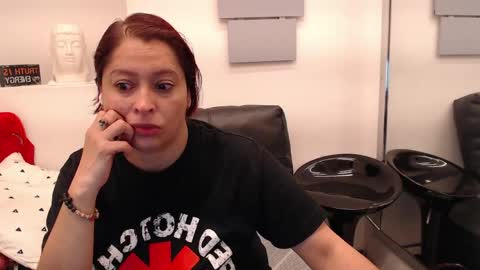 Eva Twiss online show from 9, 6, 2026