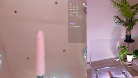 Snapshot of evavsworld_ chatting on 5, 6, 2026 online show from 5, 6, 2026
