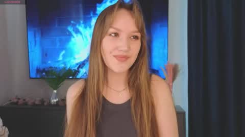Snapshot of evegreenlee chatting on 5, 6, 2026 evegreenlee online show from 5, 6, 2026