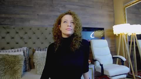 EveHamilton online show from 26, 2, 2025