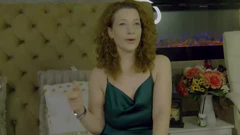 EveHamilton online show from 5, 12, 2025